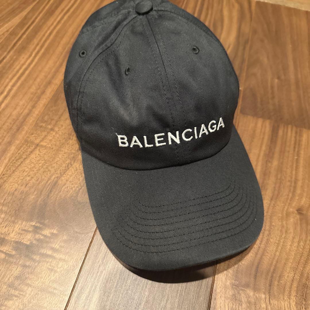 タイムセール最終価格　正規品型番ありBALENCIAGA キャップ