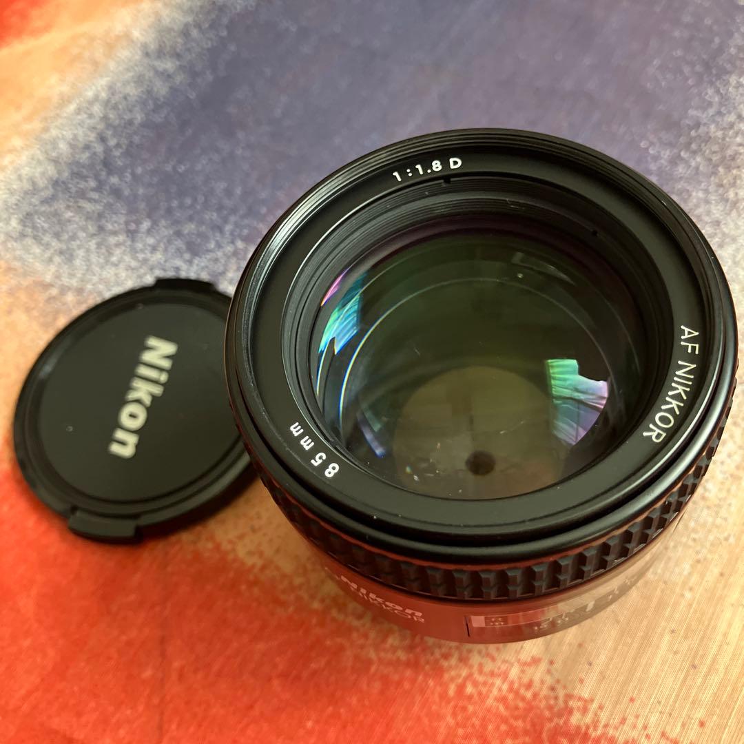 ニコン Nikon AF NIKKOR 85mm F1.8 D
