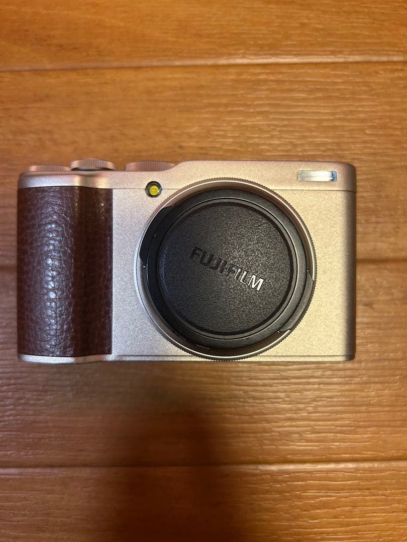 FUJIFILM XF10 コンパクトデジタルカメラ　ジャンク？