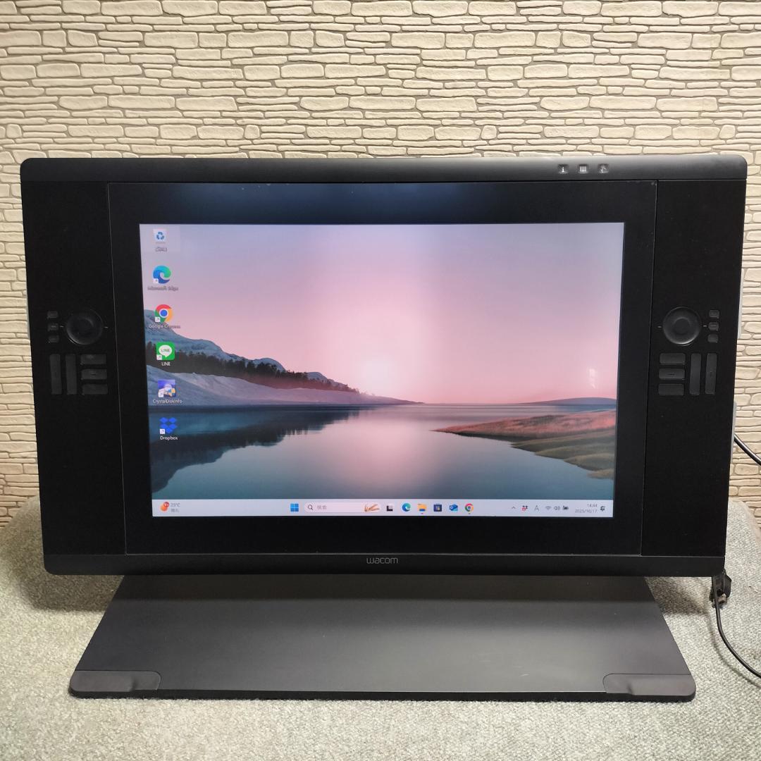 Wacom ワコム Cintiq 24HD DTH-2400 液晶タブ