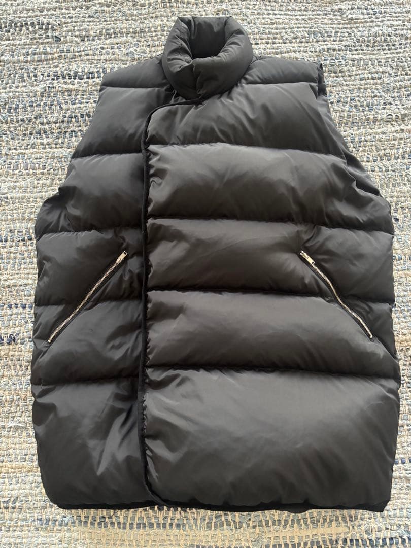 週末SALE【美品✨】ニアバイミー　ロングダウンベスト