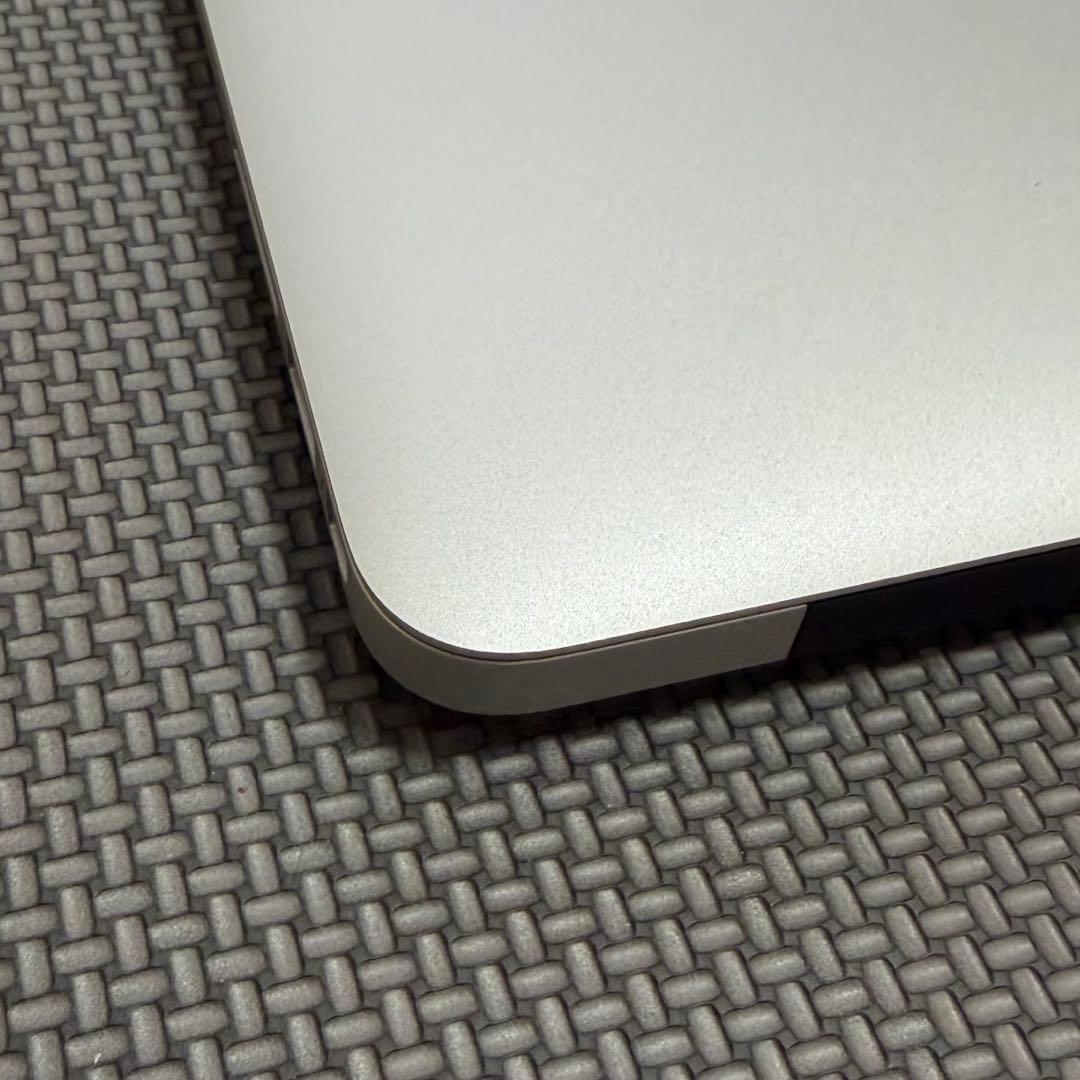 MacBook本体 MacBook Air (13-inch, 2017) MQD32J/A