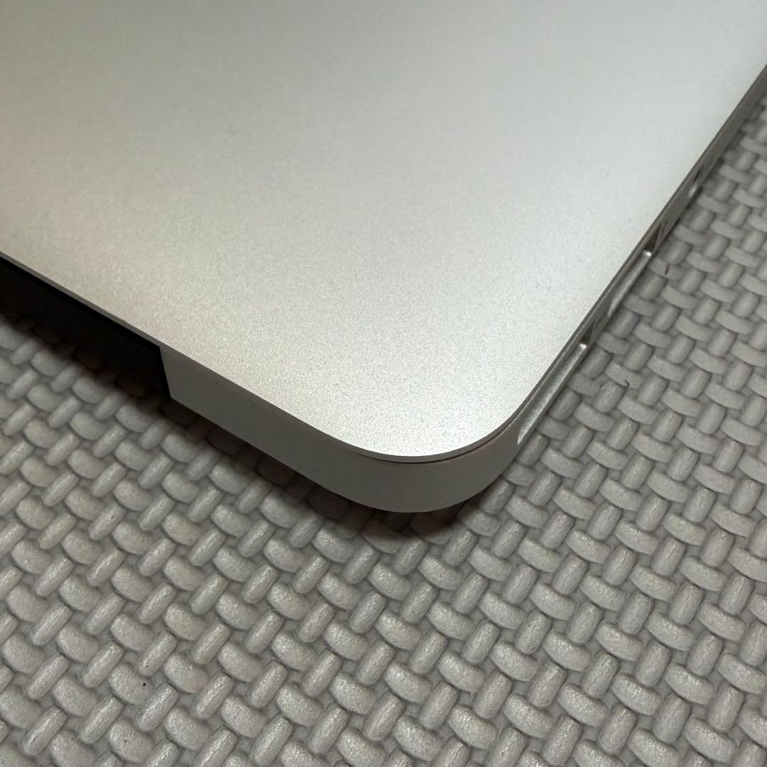 MacBook本体 MacBook Air (13-inch, 2017) MQD32J/A