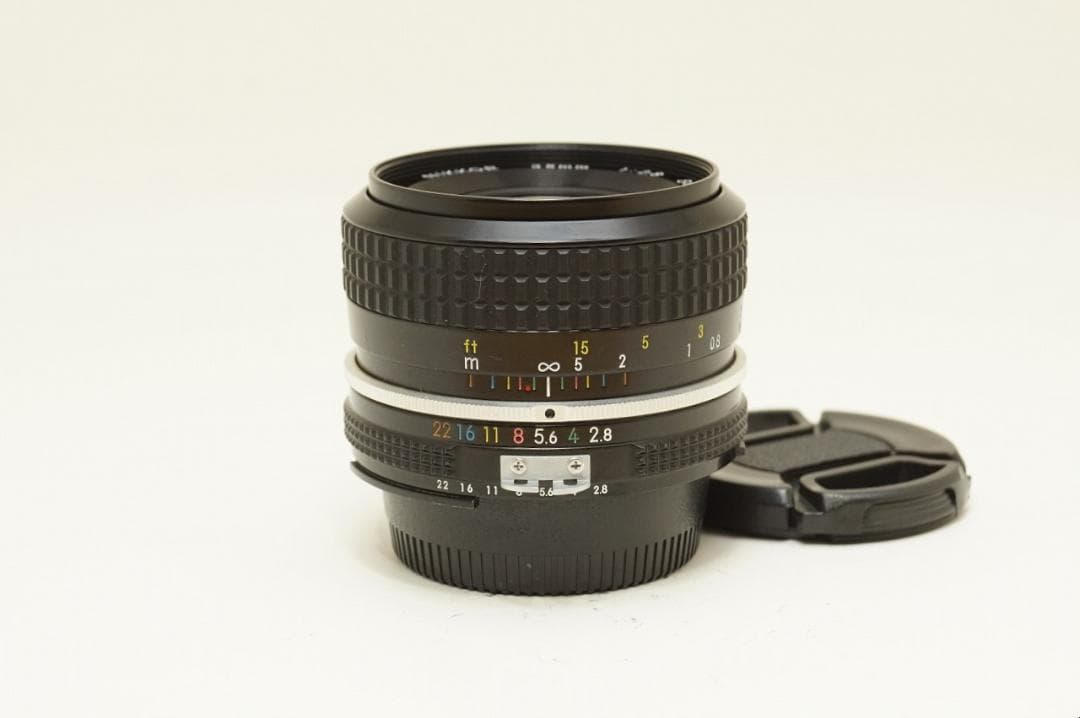 美しいボケ 単焦点 ◆ Nikon Ai 35mm F2.8