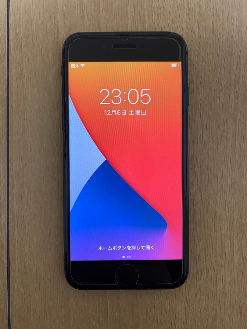 iPhone8　本体 SIMロック解除済み　64GB