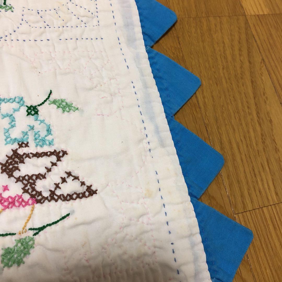 アンティークキルト  刺繍  レトロ　昭和
