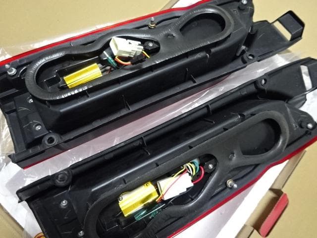 ヴァレンティ/ハイエース/JEWELジュエルLEDテールランプ/ウルトラシグマ