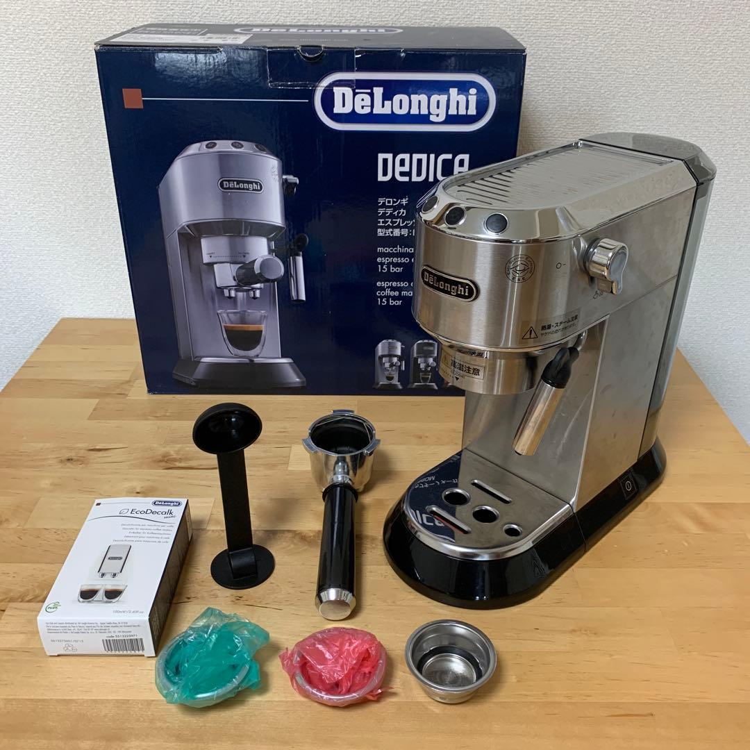 DeLonghi Dedica デロンギ デディカ エスプレッソ EC680M