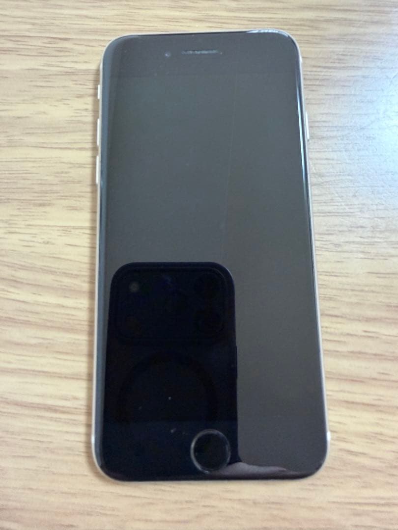 Apple iPhone SE （第2世代) 64GB ホワイト