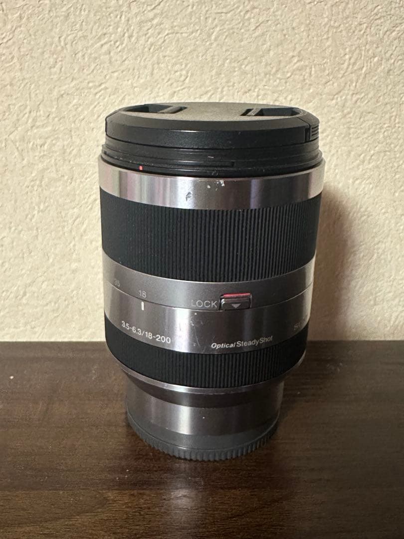 SONY高倍率ズームレンズ 18-200mm