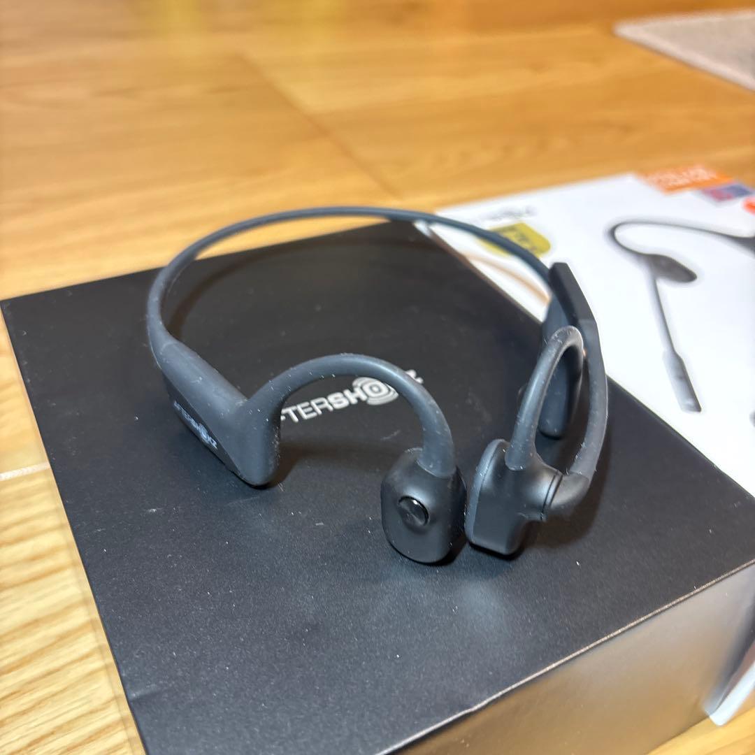 AFTERSHOKZ OPENCOMM 骨伝導イヤホン ブラック