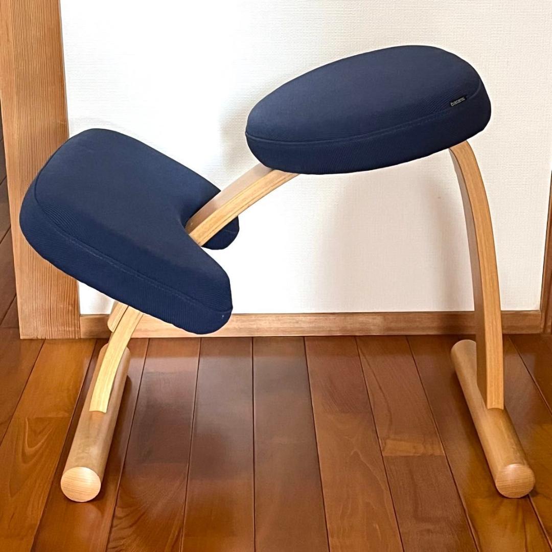 美品　サカモト　バランスイージー バランスチェア ネイビー