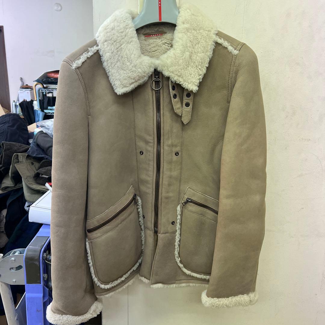 チ*ン様 丸の内店購入PRADA最高級ムートンライダース46サイズ