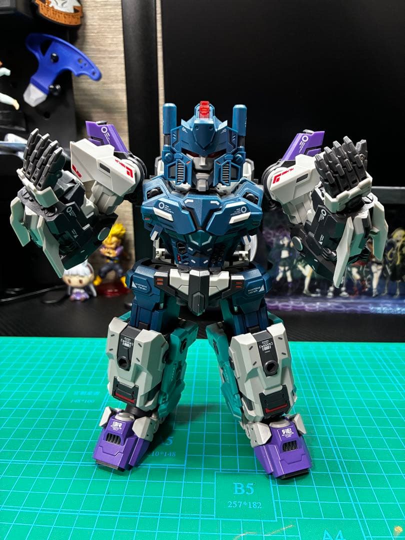 誠造社 SDT-06 CAESAR 非正規トランスフォーマー