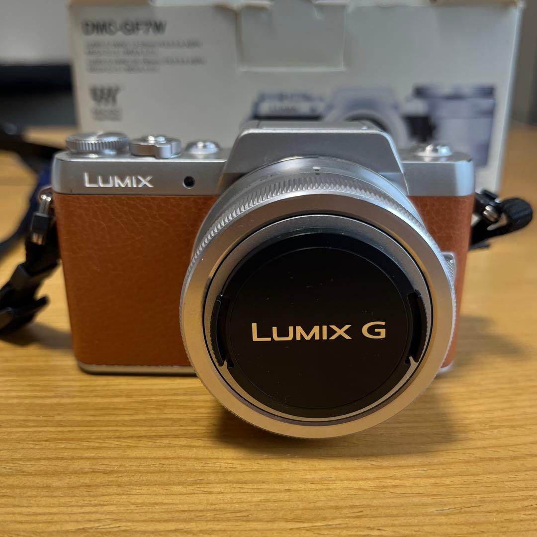 デジタルカメラ LUMIX DMC-GF7W