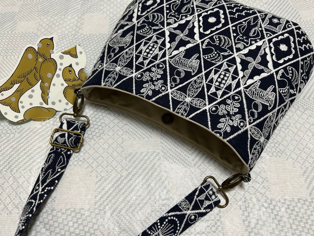 さと75 様 symphony navy コロりんショルダー